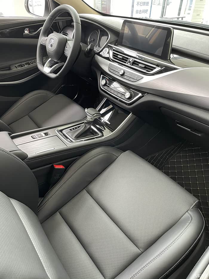 国产中级车的标杆-长安锐程cc蓝鲸版