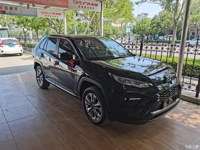 喜提酷黑威兰达开启新征程