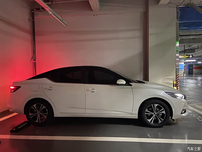 21款14代轩逸改悬浮车顶