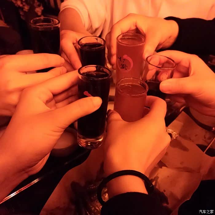 晚点遇见你没有关系,但愿余生都是你!