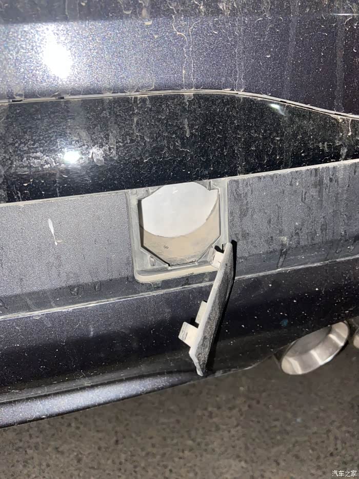 新款顶配悍界居然把后拖车孔都减配掉了