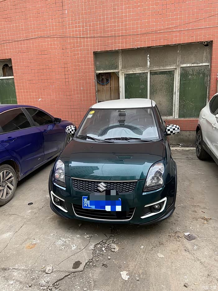 贵州出一台墨绿雨燕15自动