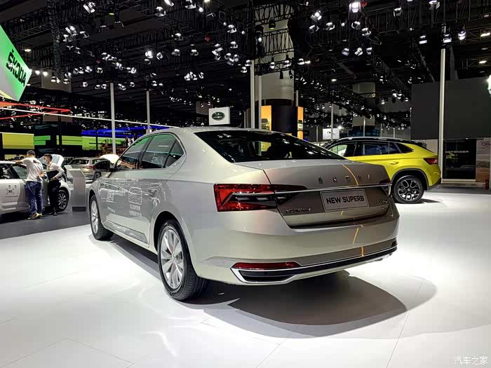 斯柯达新速派颜值高很运动配置丰富