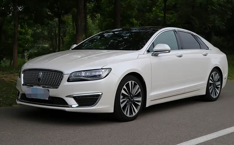 林肯mkz性价比极高的豪华进口轿车