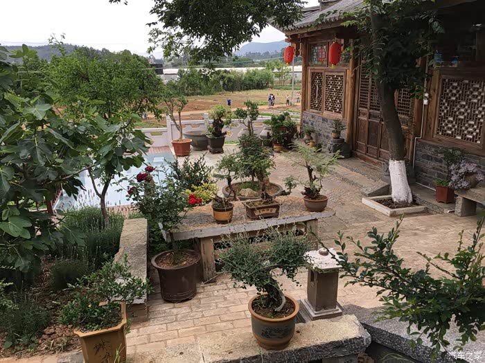 云南宝骏车友会柱子带你周末安宁农家乐田园乱拍