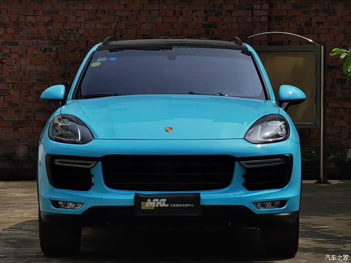 成都的保时捷卡宴老款蜕变新款