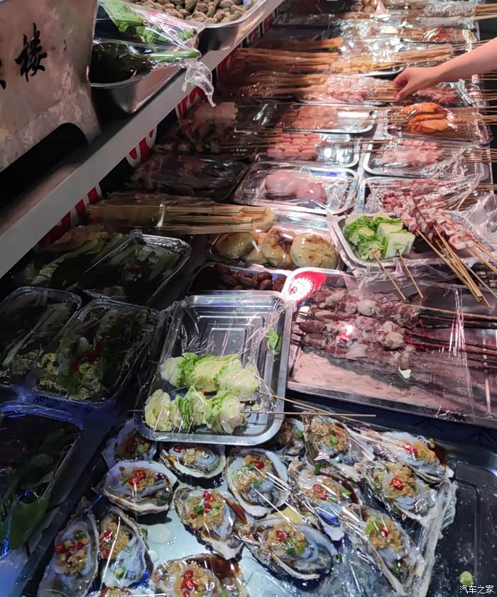 下班后凌奥夜市觅食