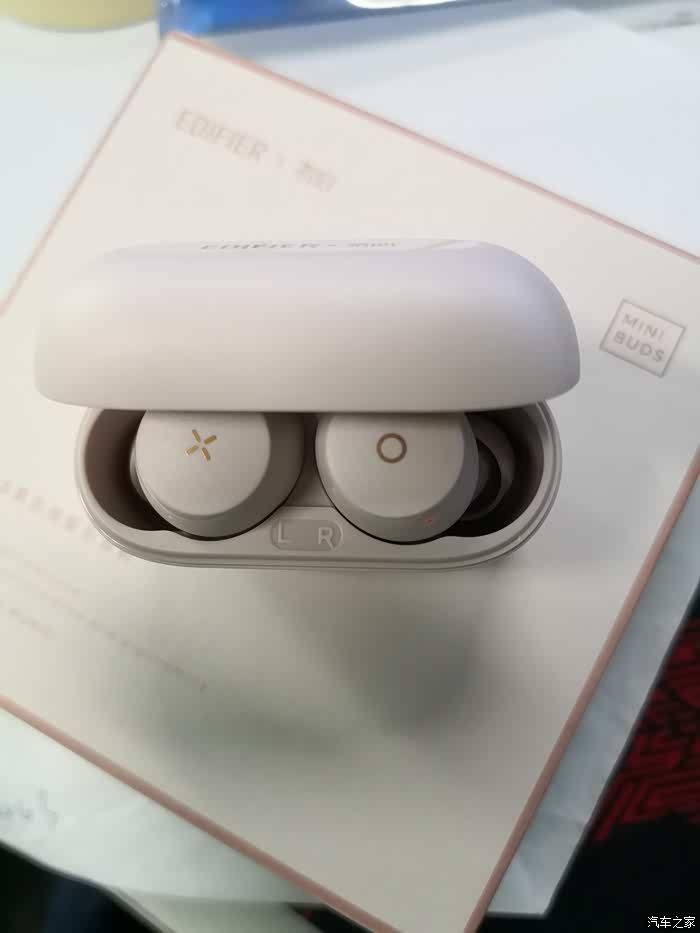 试用漫步者edifierminibuds无线蓝牙耳机