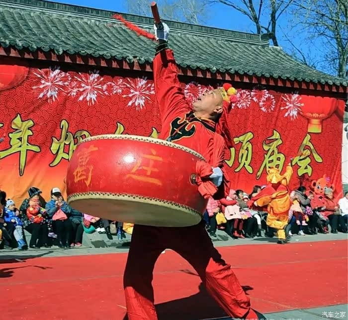 威风锣鼓开门红!