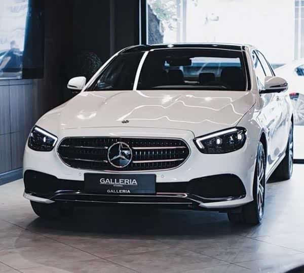 新一代奔驰e300,外观更优雅!