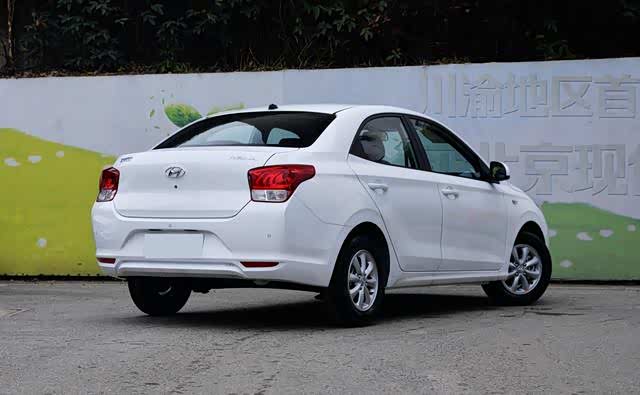 这台颜值颇高的韩系合资车,不仅买起来省钱,开起来还很省油.