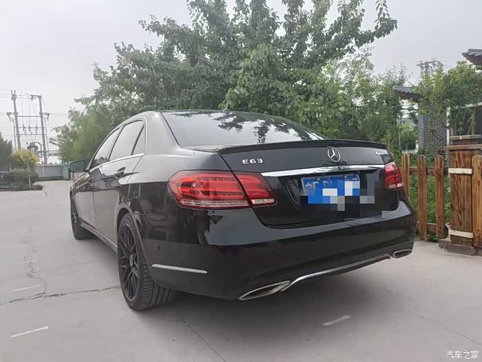 奔驰e320宝马535哪个好『奔驰e300 宝马530哪个性价比更高』