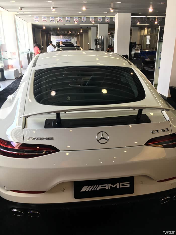 所看车型奔驰amggt53
