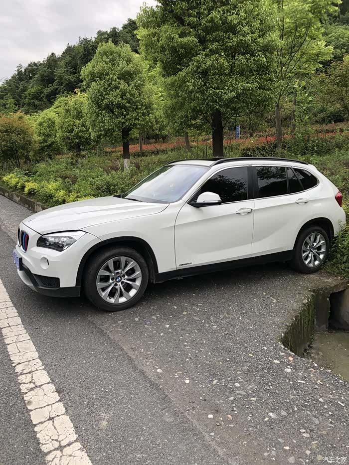 致敬宝马经典x1宝马e84,大钢炮0百提速6.6秒扮猪吃老虎