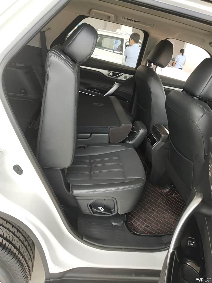 ssss店看21款长安cs95