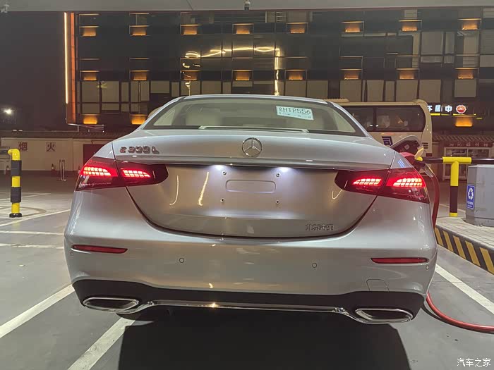 【图】2021款e300运动豪华蓝加白内提车_奔驰e级论坛_汽车之家论坛
