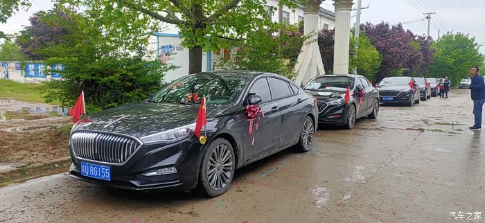 陕西红旗车友会--婚礼车队