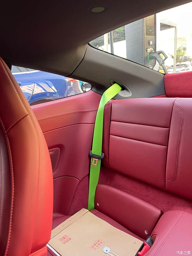 【图】红内配什么安全带好看?_保时捷911论坛_汽车之家论坛