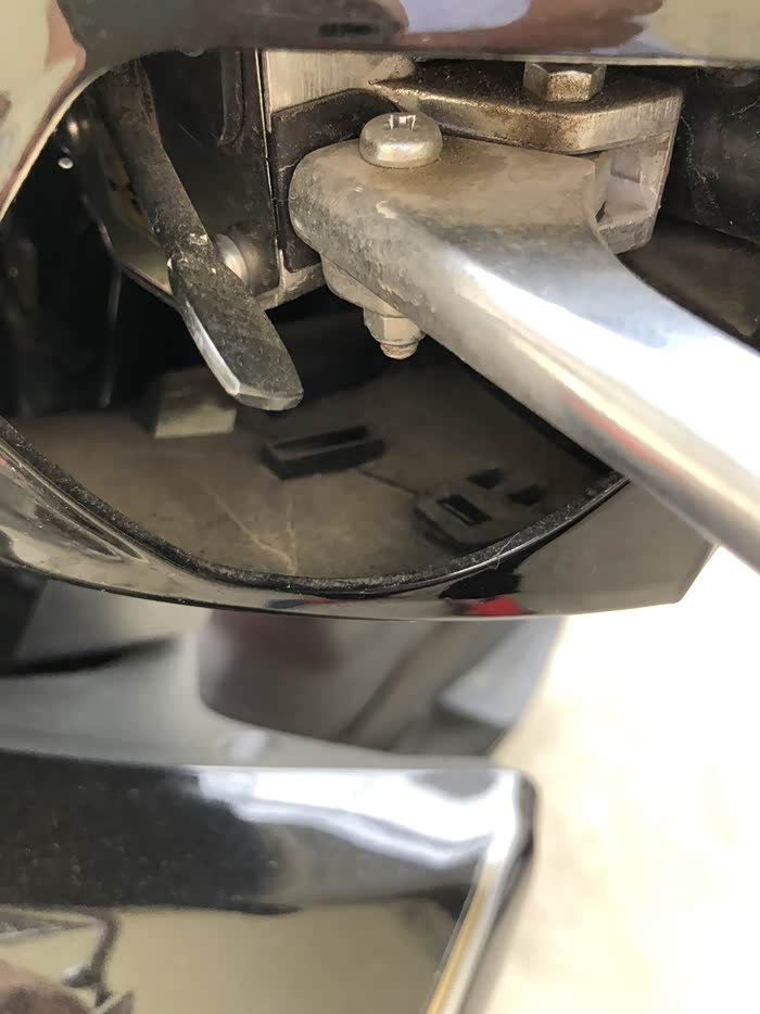 184 | 回复: 4 摩托车论坛 请教一下ex125的驻车手刹怎么调节的呢?