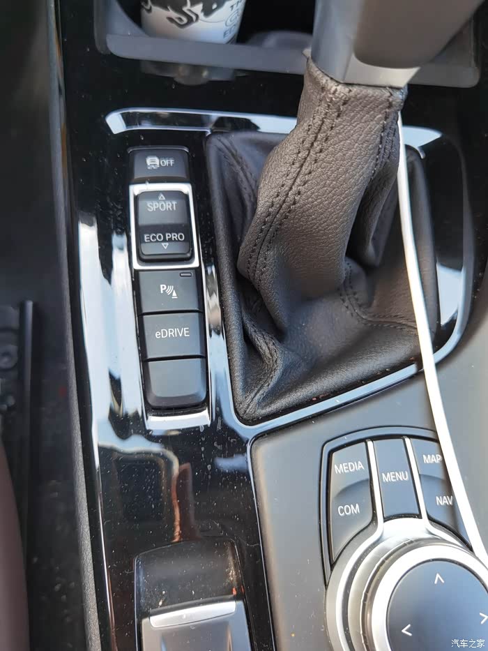 宝马x1刚刚开的些许使用体验