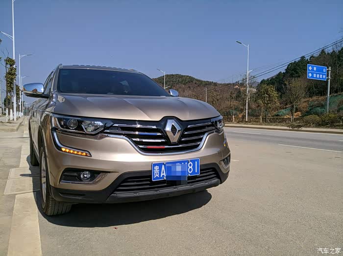 今天在4s看见金色车漆了,有人提过吗?