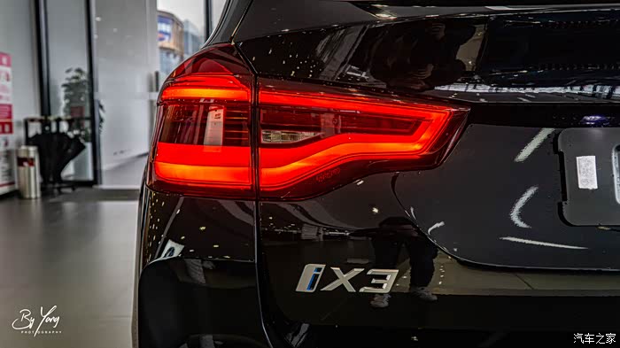 官降7万,话题满满!实拍华晨宝马ix3,不到40万的豪华纯电suv