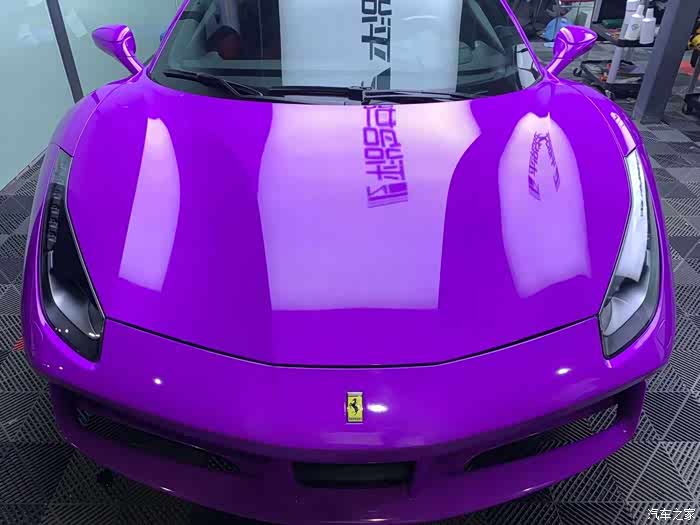法拉利488渐变改色膜上车效果