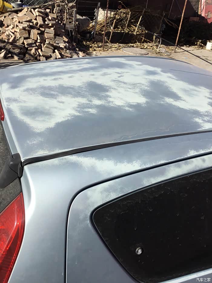 都进来看看比亚迪f0车漆褪色有没有什么好办法