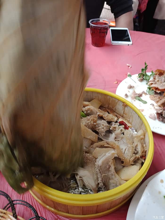 开席咯,博爱水席确不错,味道真可以!
