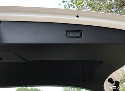 后备箱电动开关