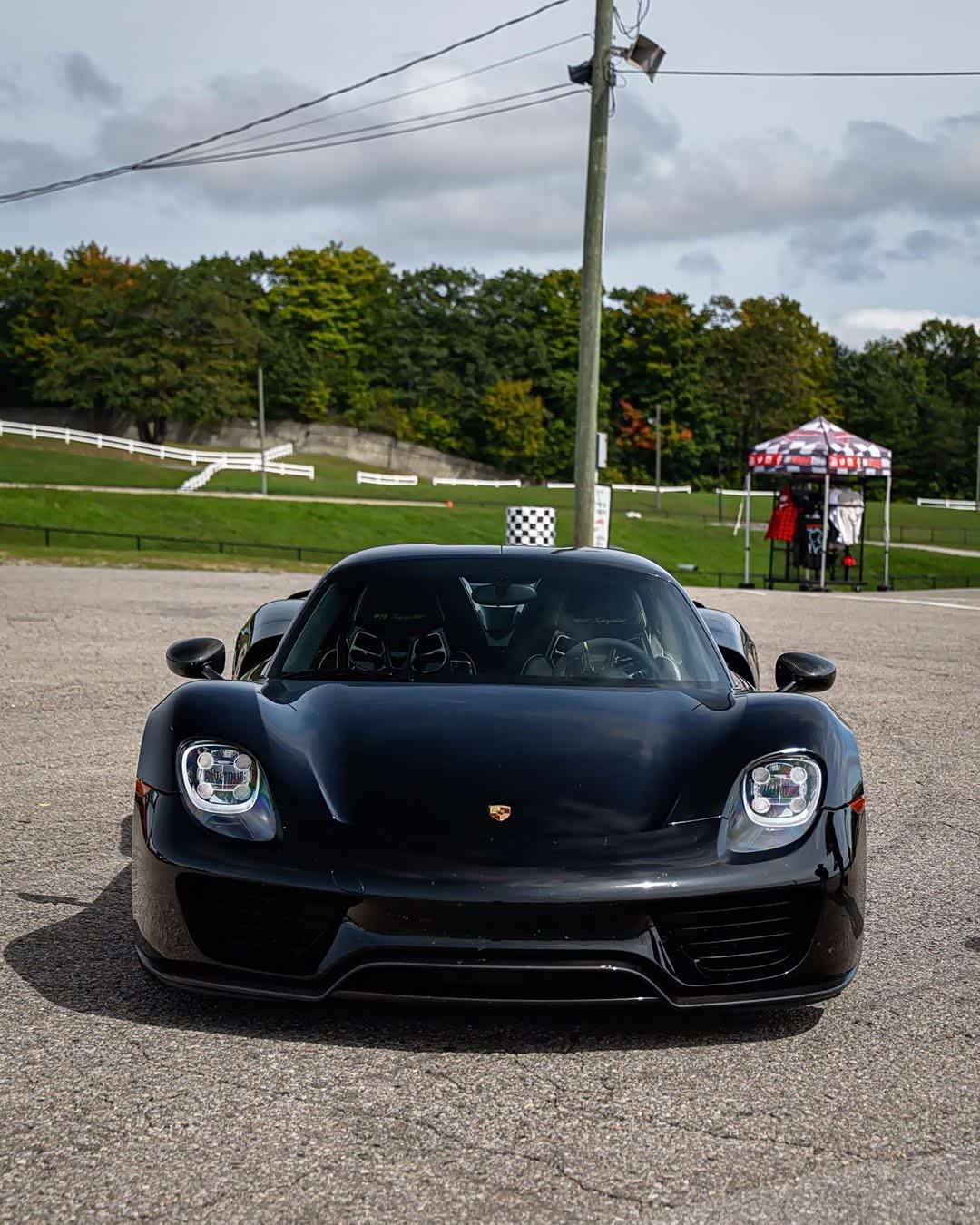 黑武士版本保时捷918 spyder