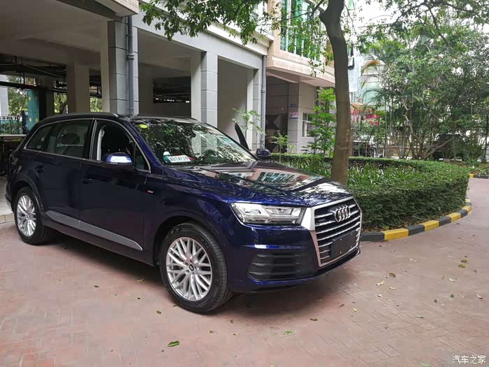 【图】论坛兄弟们有没人见过纳瓦拉蓝q7_奥迪q7论坛_汽车之家论坛