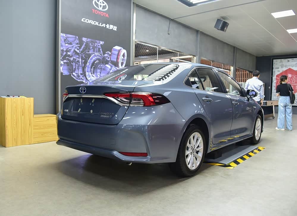 比朗逸漂亮,全系四缸油耗5l_卡罗拉论坛_汽车之家论坛