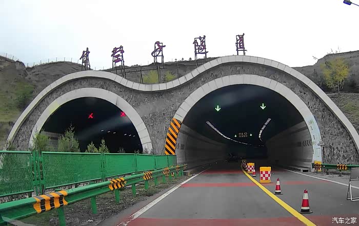 【图】【万物复苏送福利】滇藏青甘蒙宁游记74,夜宿福银高速泾源服务