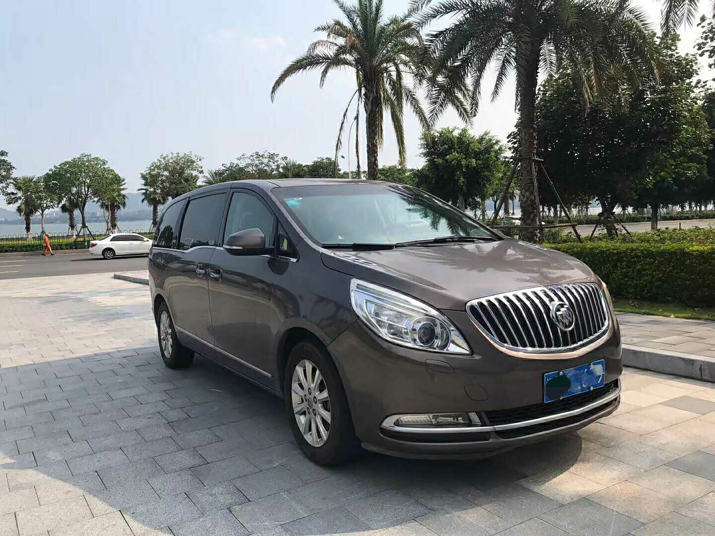 【图】商务设计的别克gl8更加的霸气十足_别克gl8论坛_汽车之家论坛