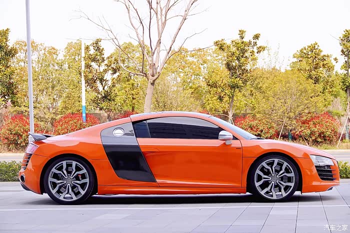 个人求购一台江苏牌照的r8