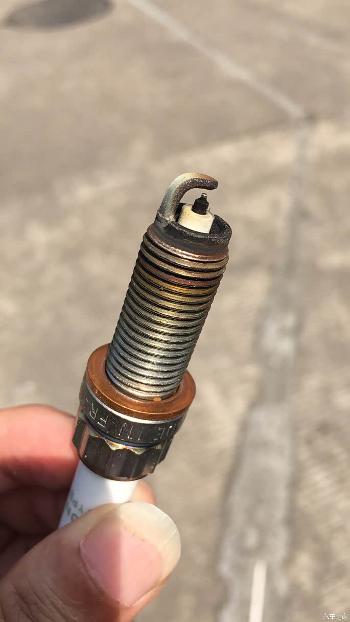 19款宝马x3火花塞问题