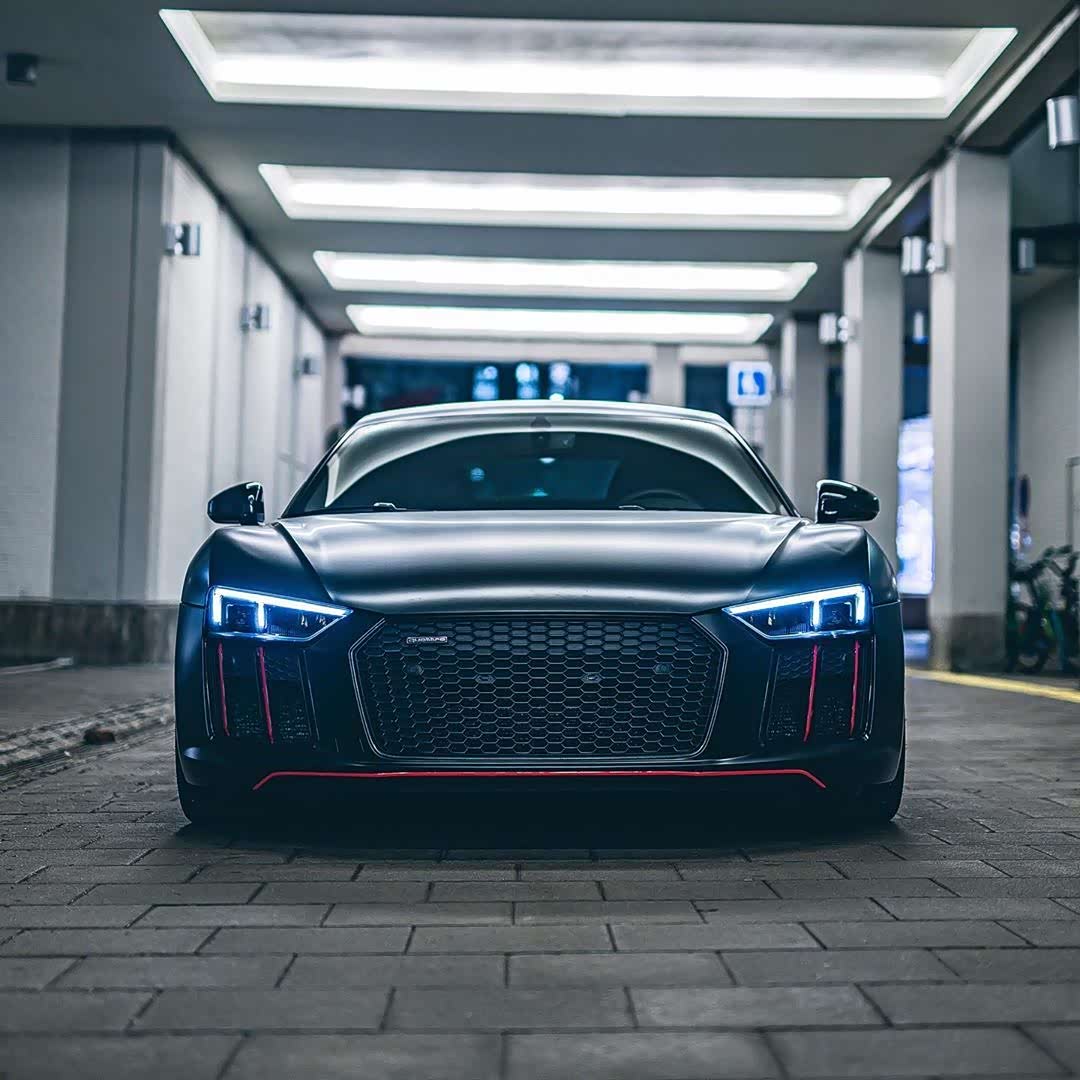 奥迪r8 v10 plus quattro红纹黑武士降临
