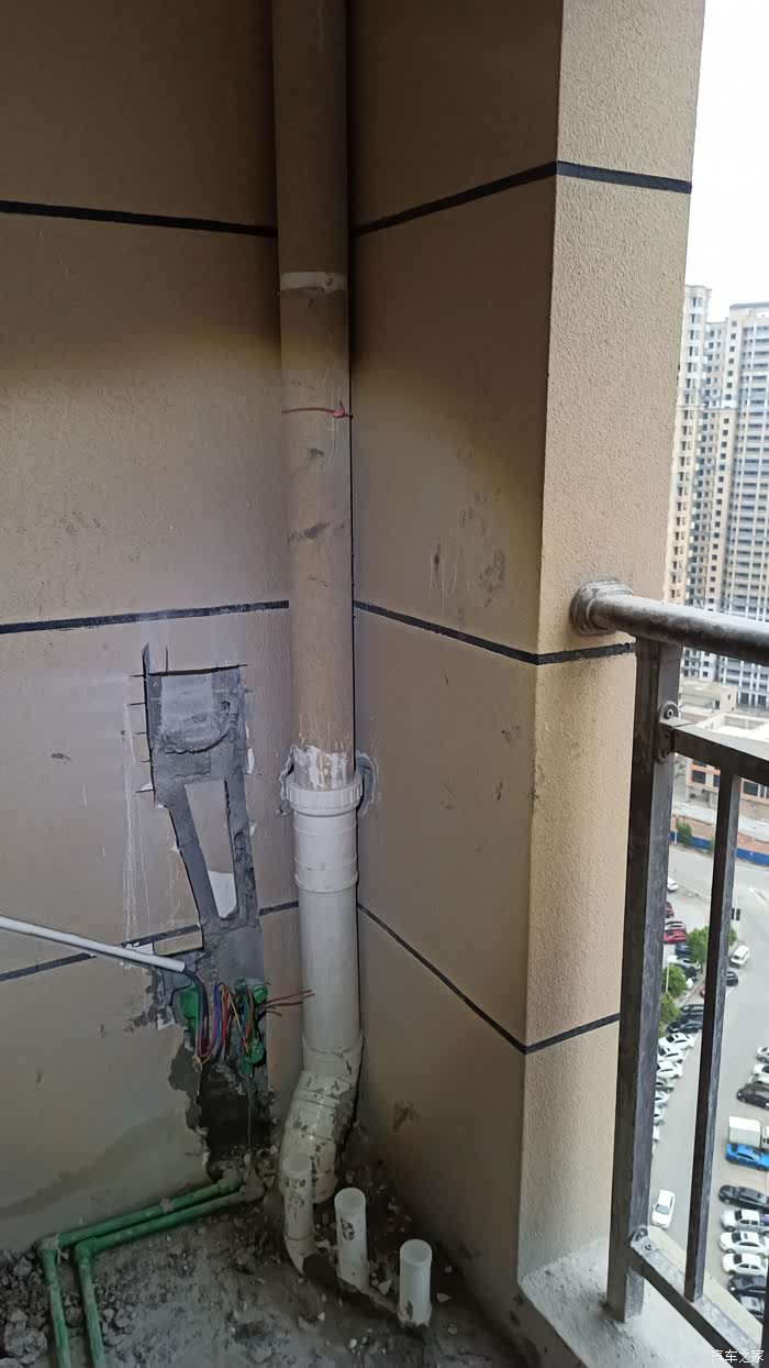 阳台水电改管2