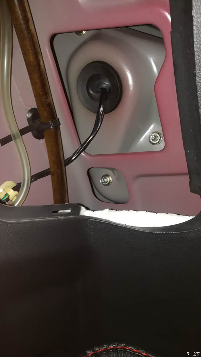 【图】自己动手为我的cs35更换刹车灯_长安cs35论坛_汽车之家论坛