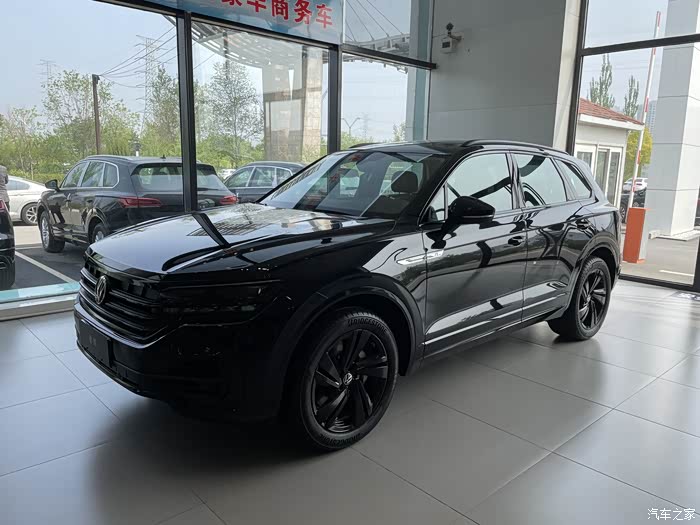 途锐黑武士 科技感满满