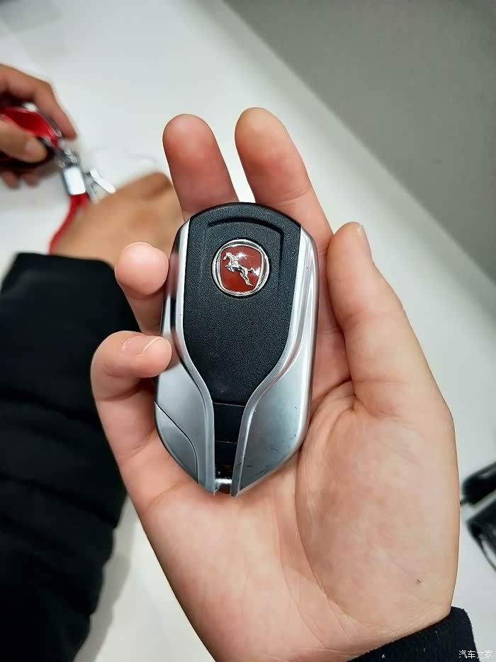 汉腾车钥匙没电了看这边!