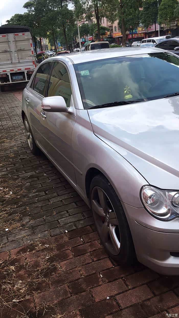 银色姥姥锐想改套轮毂什么颜色的好看