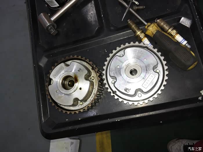 更换vvt可变正时皮带轮