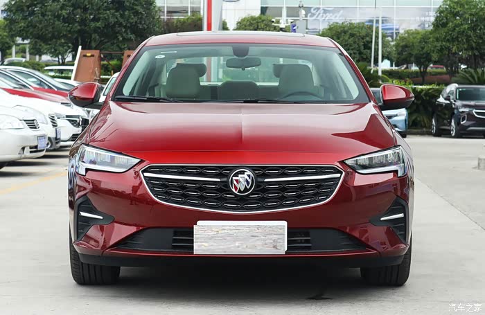 年轻人必选车之一——别克君威