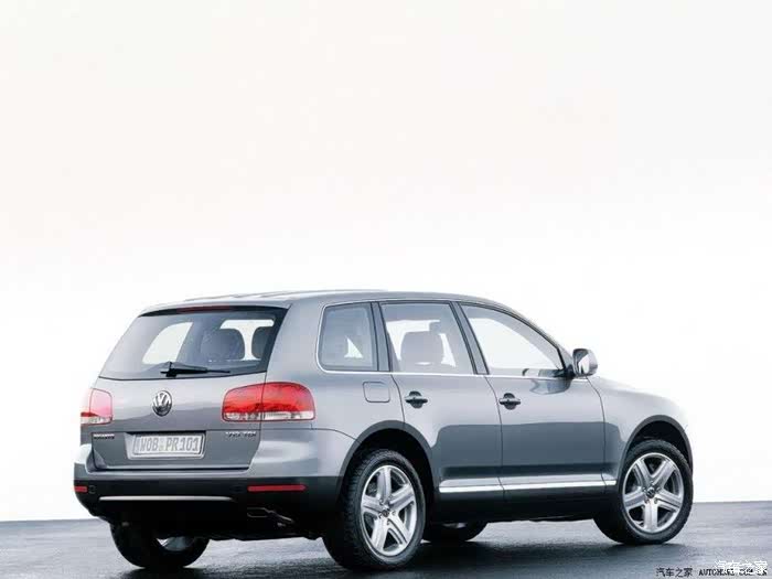 大众豪华suv鼻祖途锐touarge118模型鉴赏申精