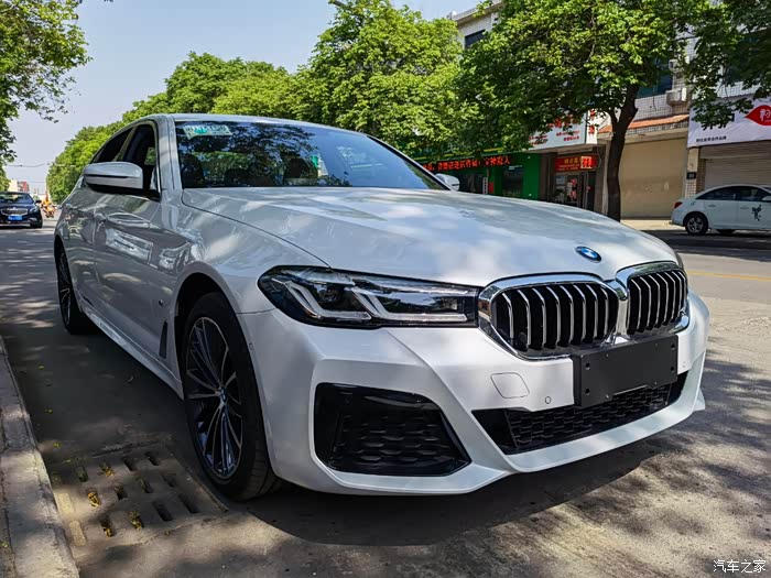 98年大男孩汽车之家迷弟喜提21款宝马530li领先m运动