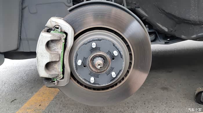 【图】雷克萨斯nx更换ebc绿皮刹车片_雷克萨斯nx论坛_汽车之家论坛