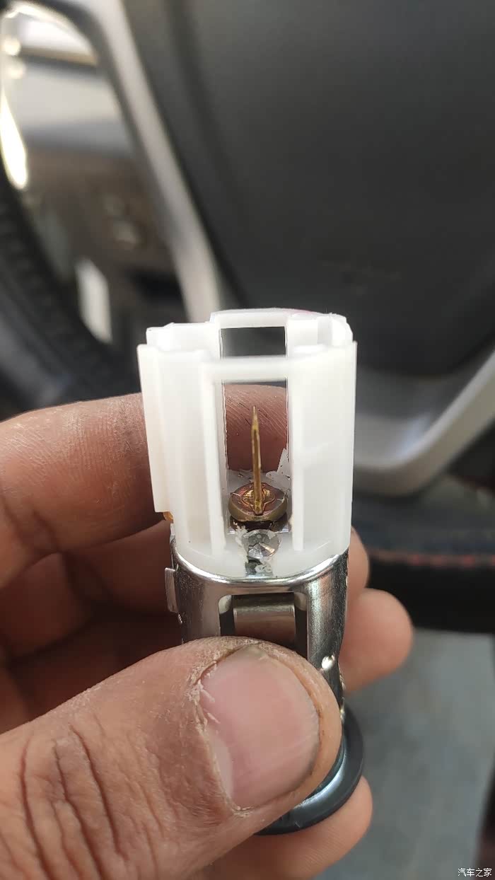 【图】点烟器底座维修过程,有需求的可以看看_长安欧尚a600论坛_汽车