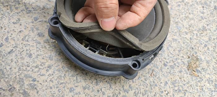 14年凯越前门低音喇叭修复